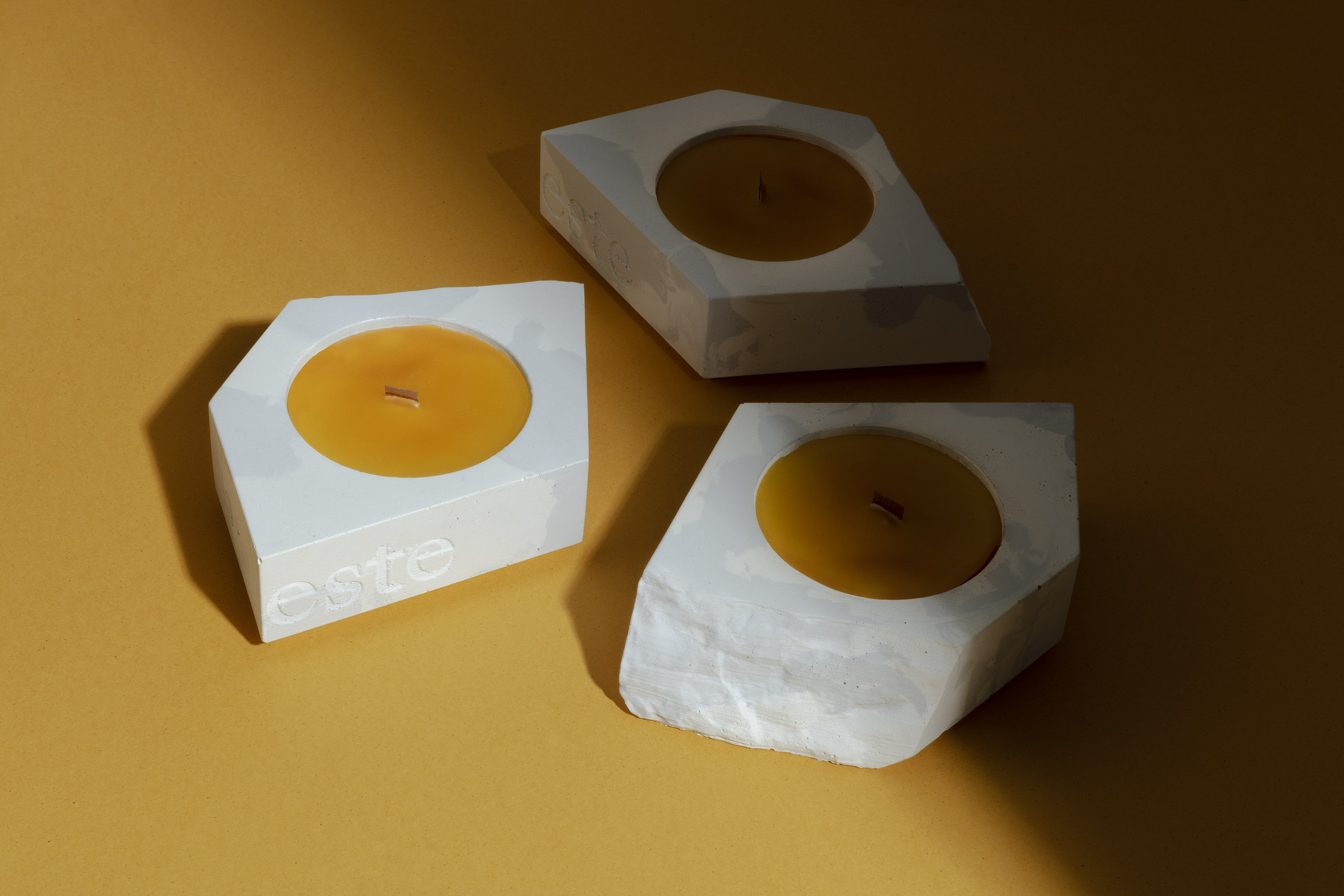 Recycled materials candle product design gift - Noreste Studio